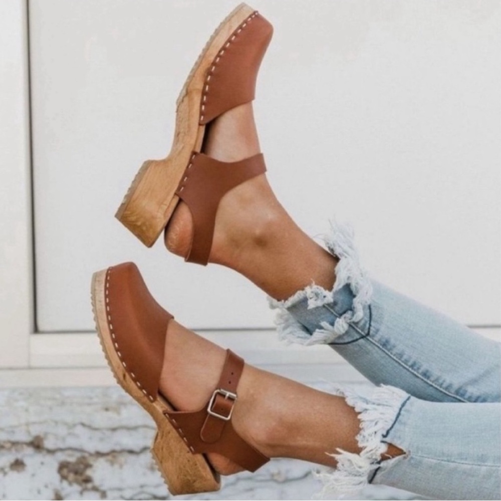 MIA Sophia Tan Leather Women's Mules clog sandals shoes